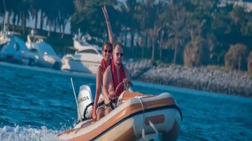 Dubai Speedboating and Camel Ride Experience in UAE Transport Passes in Dubai - Photo 4