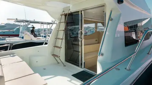 Sail on Yacht Cruise Along Dubai Coastline Transport Passes Sail on Yacht Cruise Along Dubai Coastline Transport Passes in Dubai - Photo 6