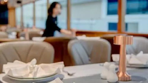Dubai Marina: Luxury Dinner Cruise (Unlimited Alcohol Package) - Main Deck Day Tours in Dubai - Photo 9