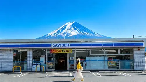 Japan Tokyo Mt. Fuji Lake Kawaguchi & Yamanakako & Lawson/Hikkawa one-day tour|Internet celebrity panoramic check-in Day Tours in Tokyo - Photo 6