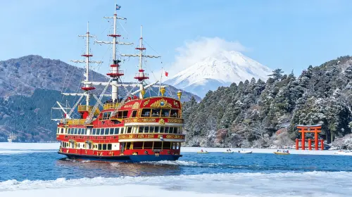 Hakone & Enoshima & Owakudani Day Trip | Includes Lake Ashi Pirate Ship & Hakone Ropeway Day Tours Hakone & Enoshima & Owakudani Day Trip | Includes Lake Ashi Pirate Ship & Hakone Ropeway Day Tours in Tokyo - Photo 6