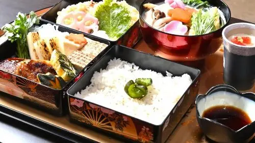 Tokyo Sumo & Geisha Show with A5 Wagyu Dinner in Asakusa in Tokyo - Photo 5