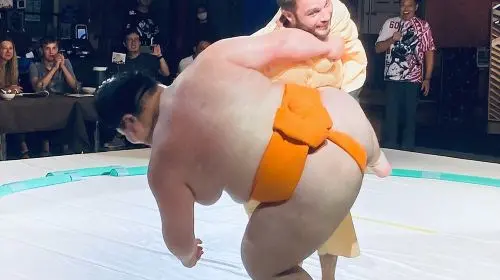 Up-Close Sumo Experience at Ochi Stable: Wear Kimono in Osaka Up-Close Sumo Experience at Ochi Stable: Wear Kimono in Osaka in Tokyo - Photo 7
