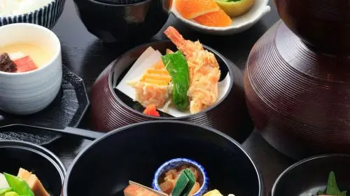 Mount Fuji & Arakura Sengen Shrine: Guided Day Tour from Tokyo + Lunch Day Tours Mount Fuji & Arakura Sengen Shrine: Guided Day Tour from Tokyo + Lunch Day Tours in Tokyo - Photo 2