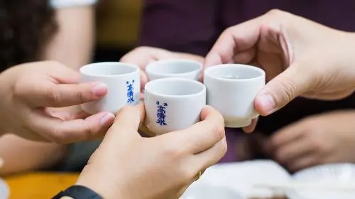 Sake Tasting Masterclass in Shinjuku (8+ Varieties with a Pro) Day Tours Sake Tasting Masterclass in Shinjuku (8+ Varieties with a Pro) Day Tours in Tokyo - Photo 2