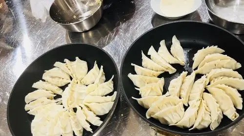 Vegan/Vegetarian Ramen and Gyoza by Bentoya cooking in Tokyo - Photo 4