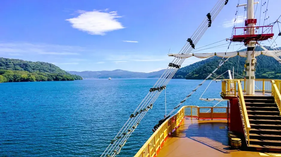 1-day tour to Mount Fuji and Hakone with visits to Lake Yamanaka, Lake Ashinoko, and Owakudani, including a complimentary ride on the Hakone Ropeway in Tokyo - Photo 8