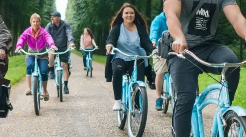 Palace of Versailles: Trianon Estate Access + Bike Tour Day Tours in Paris