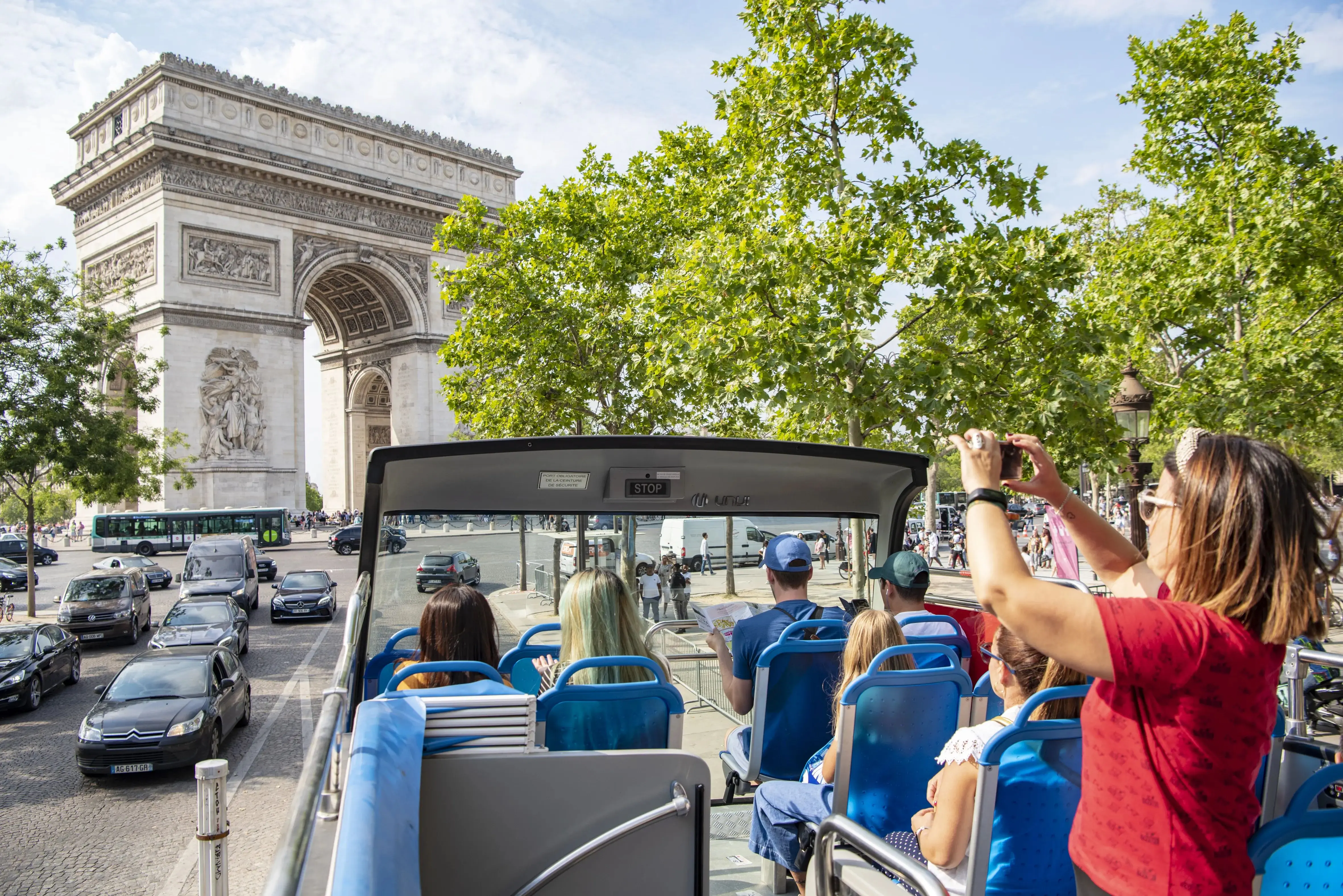 Paris City Tour Hop On-Hop Off with Seine Cruise in Paris - Photo 10