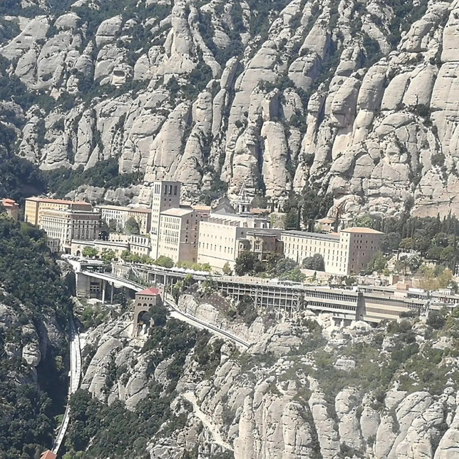 Montserrat Private Panoramic Helicopter Flight in Barcelona - Photo 3