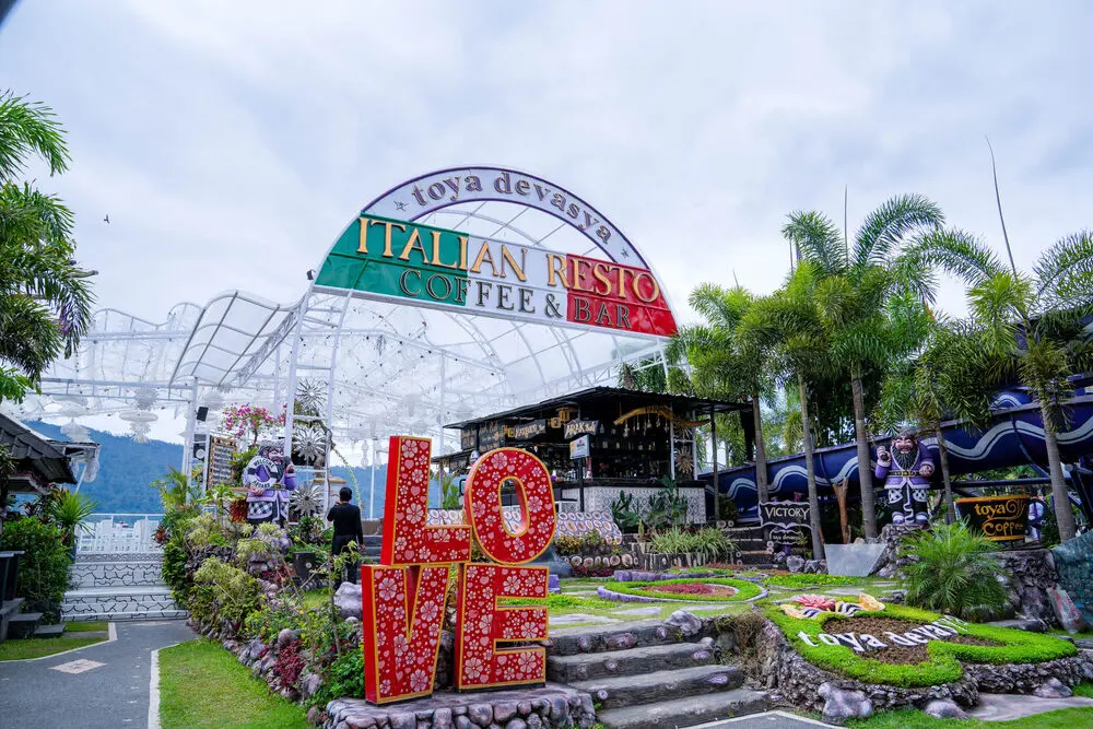 Toya Devasya Natural Hot Spring in Bali - Photo 19
