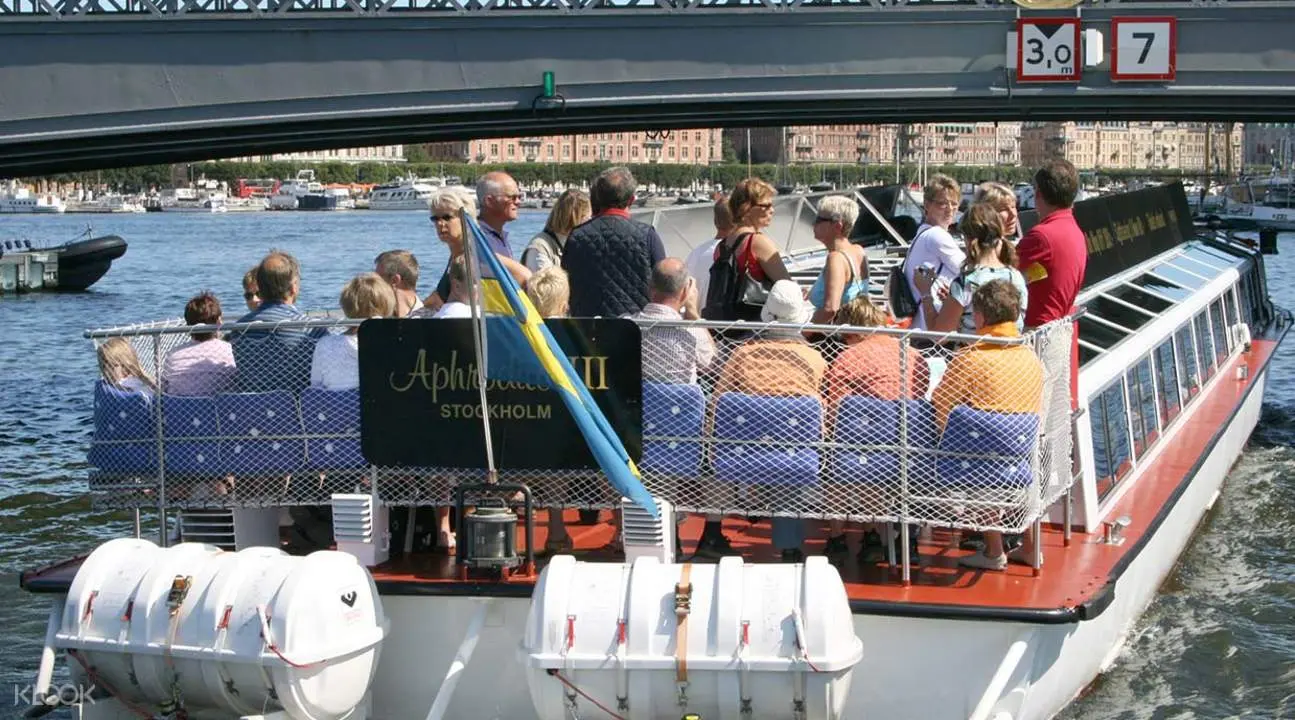 Stockholm City Hop On Hop Off Boat Tour Stockholm City Hop On Hop Off Boat Tour in Stockholm - Photo 2