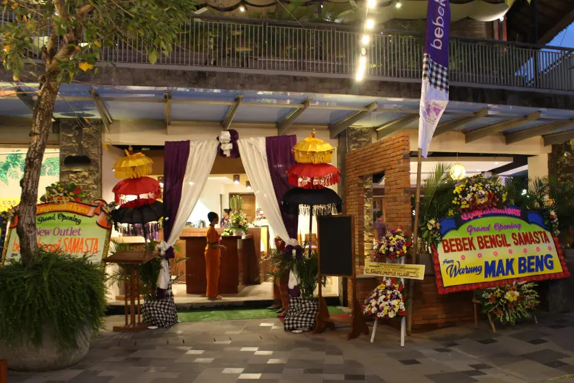 Bebek Bengil Restaurant Samasta Jimbaran Bali in Bali