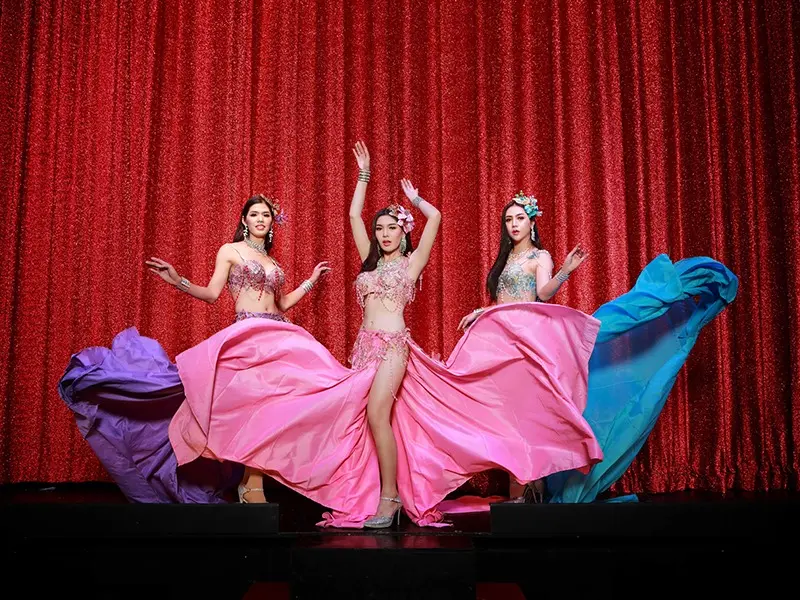 Siam Dragon Cabaret Show in Chiang Mai - Photo 4