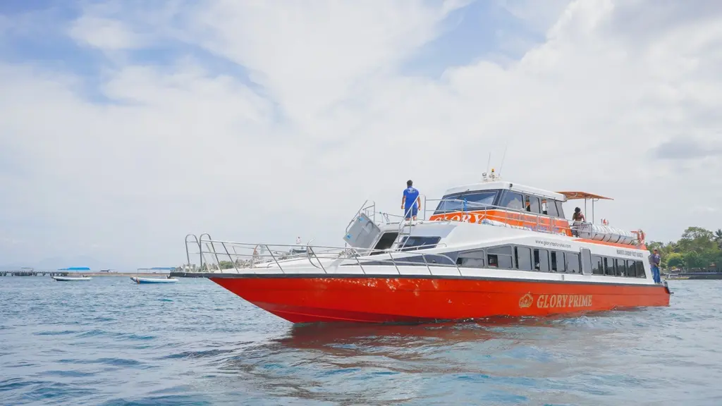Nusa Lembongan Fast Boat by Glory (Domestic) Nusa Lembongan Fast Boat by Glory (Domestic) in Bali - Photo 3