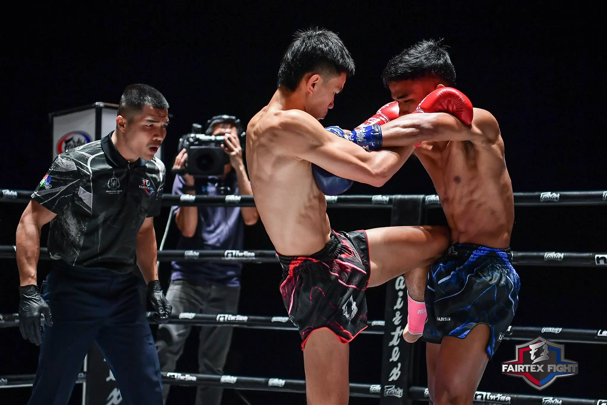 MuayThai Match at Lumpinee Boxing Stadium in Bangkok