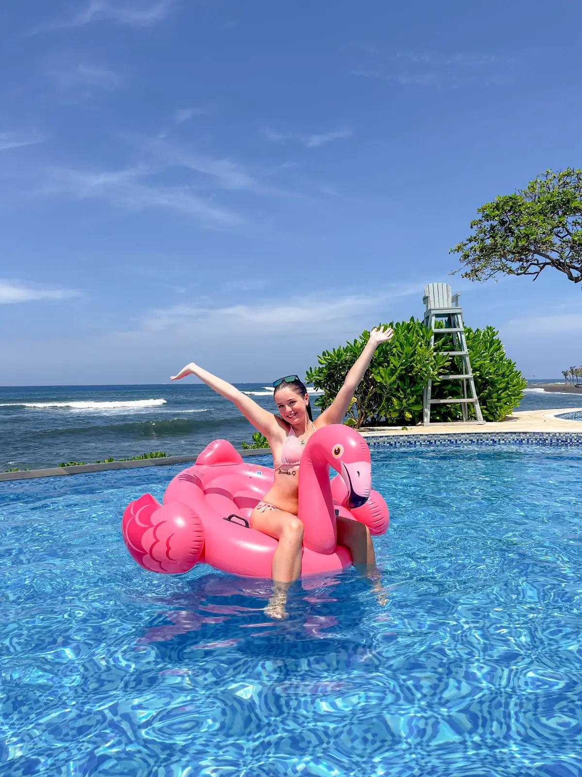 Flamingo Beach Club Day Pass Flamingo Beach Club Day Pass in Bali - Photo 6