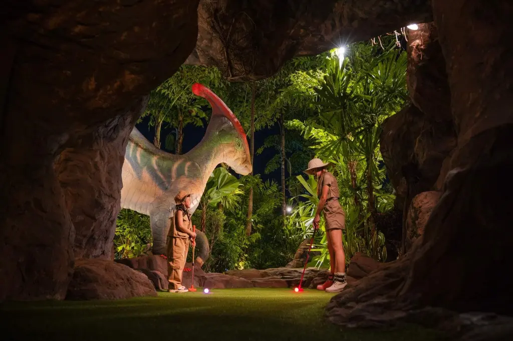 Dino Park Phuket Mini Golf in Phuket