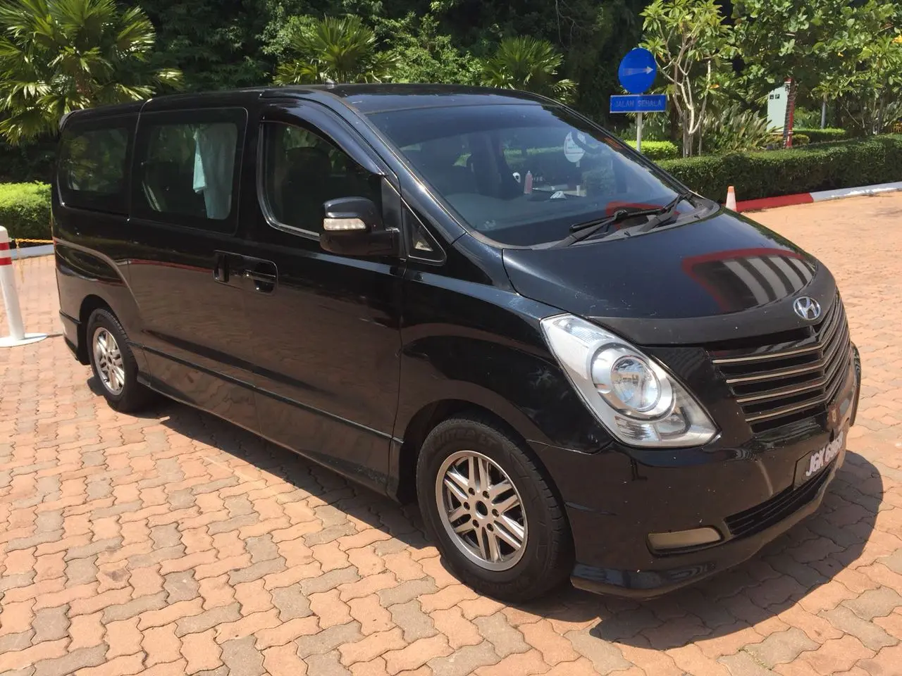 Private Car To/From Singapore (Per Way) in Singapore