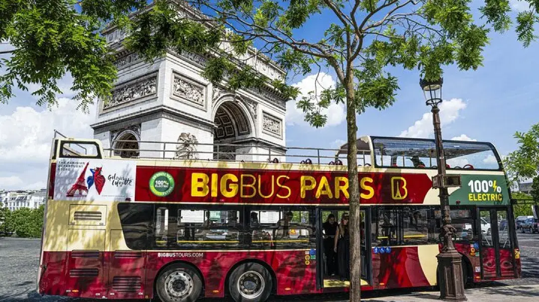 Big Bus Paris: Hop-on Hop-off Tour + Seine River Cruise in Paris - Photo 3