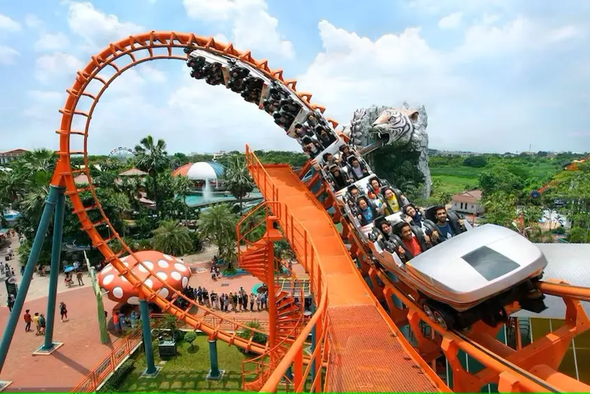 Siam Amazing Park with Round Trip Share Transfer in Bangkok - Photo 6