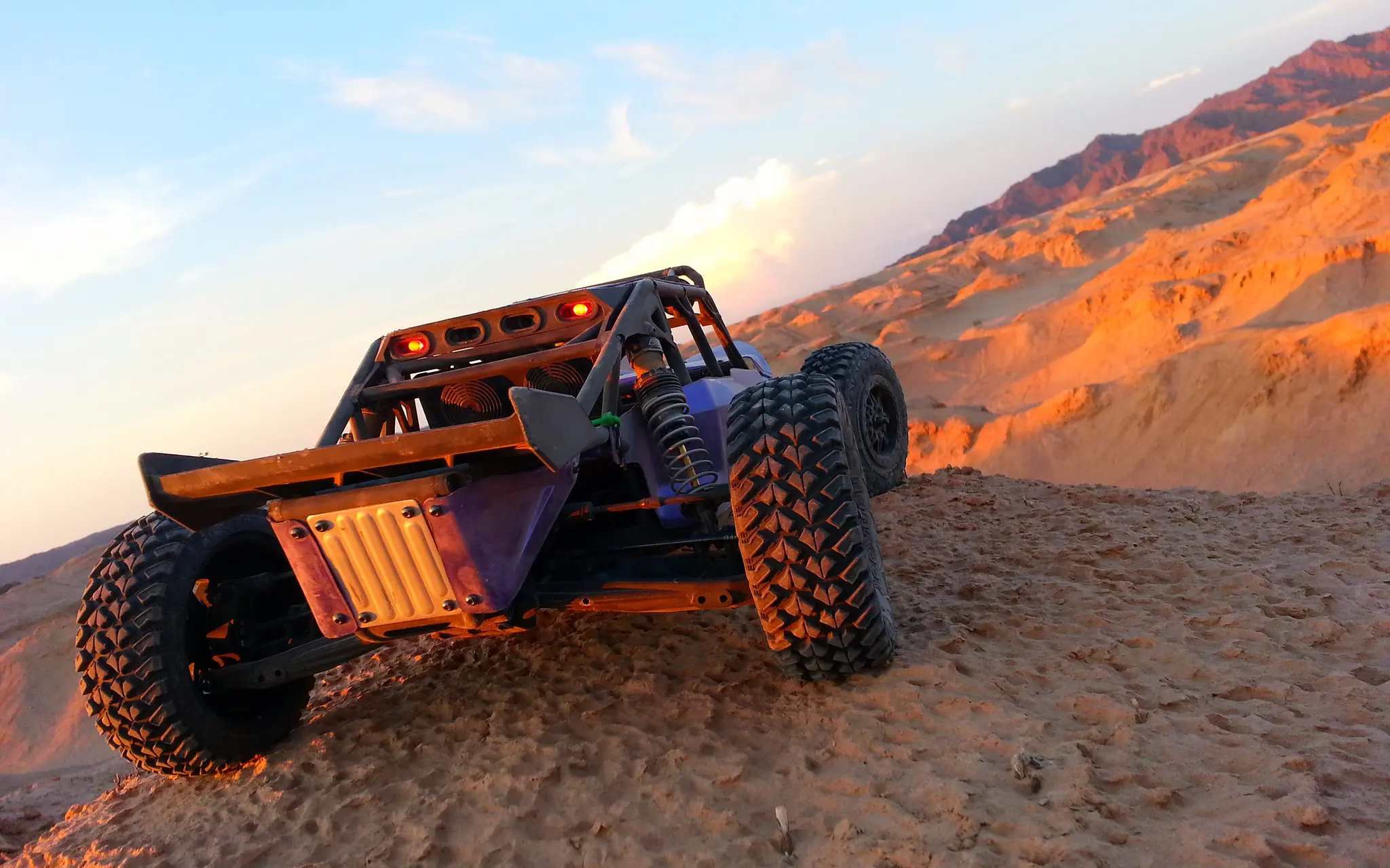 Dune Buggy & Arabian Night Experience in Dubai
