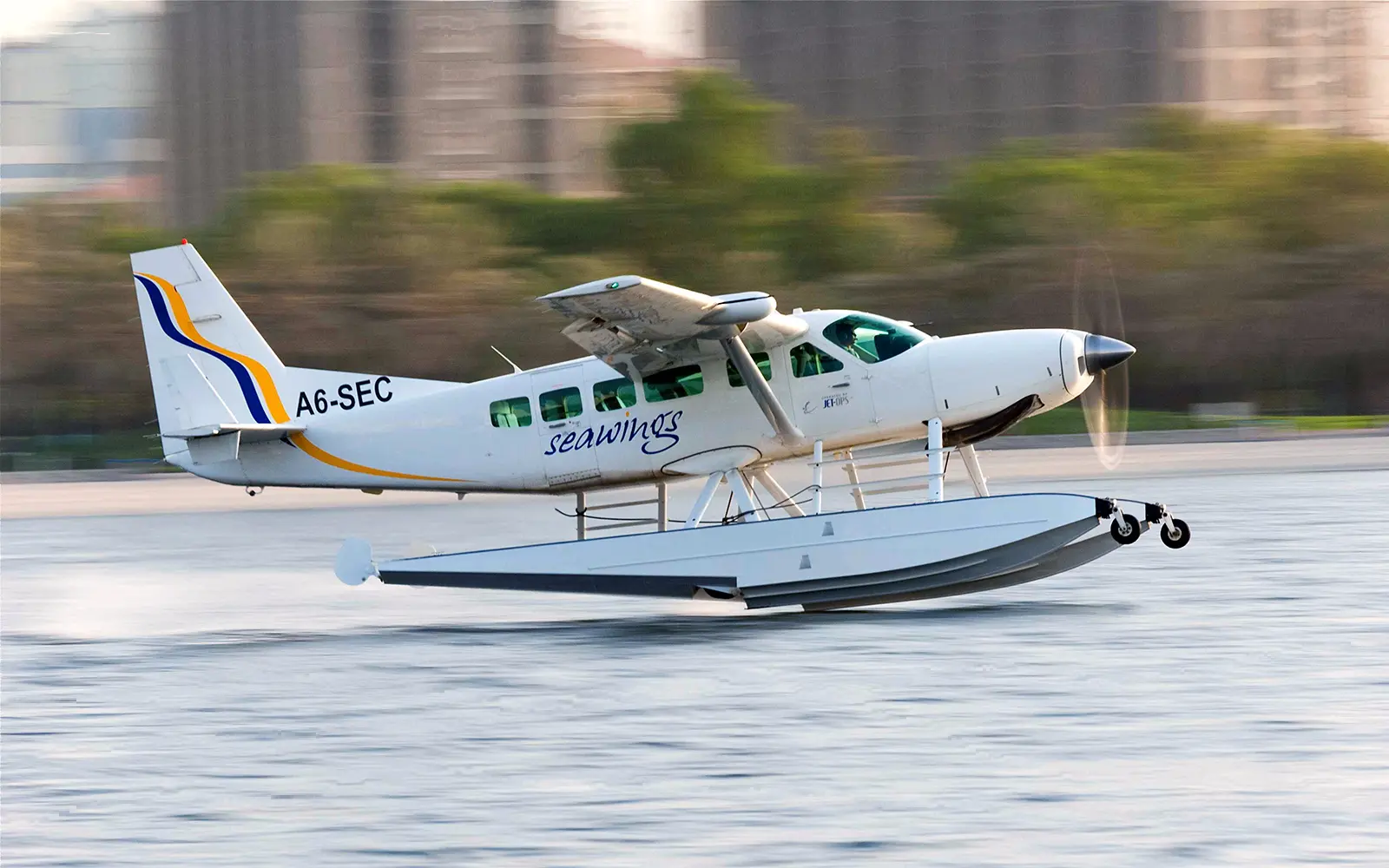 Dubai Seaplane Flight in Dubai