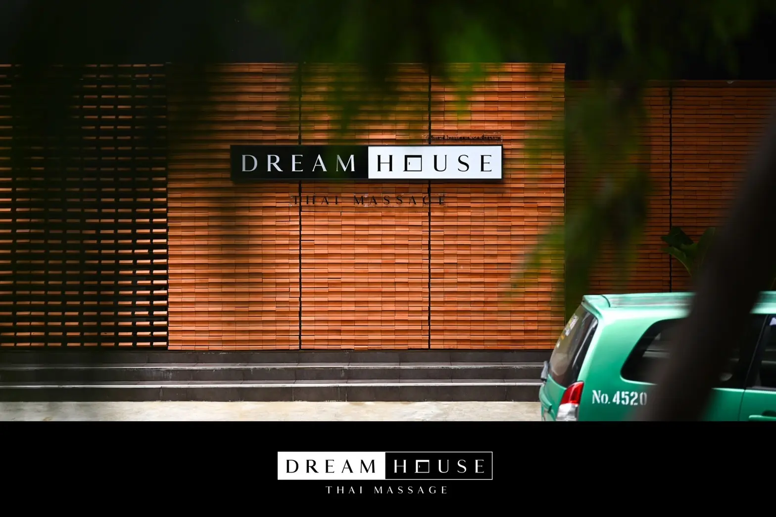 Dream House Thai Massage at Sukhumvit 20 Branch in Bangkok