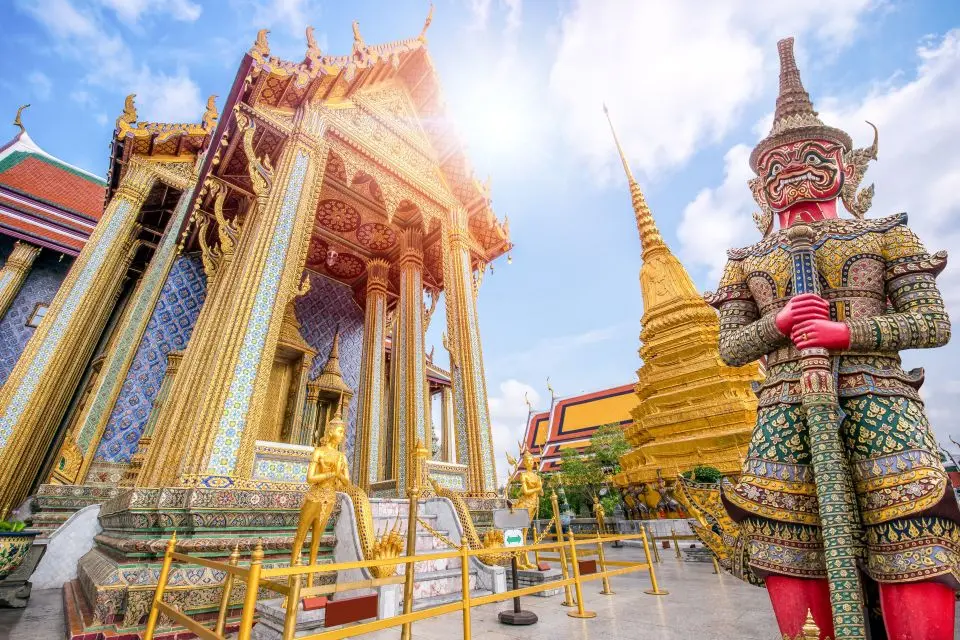Bangkok: City Highlights Temple - Flexi Walking Temple  Tour   Grand Palace , Wat Pho , Wat Arun  with English Guide in Bangkok