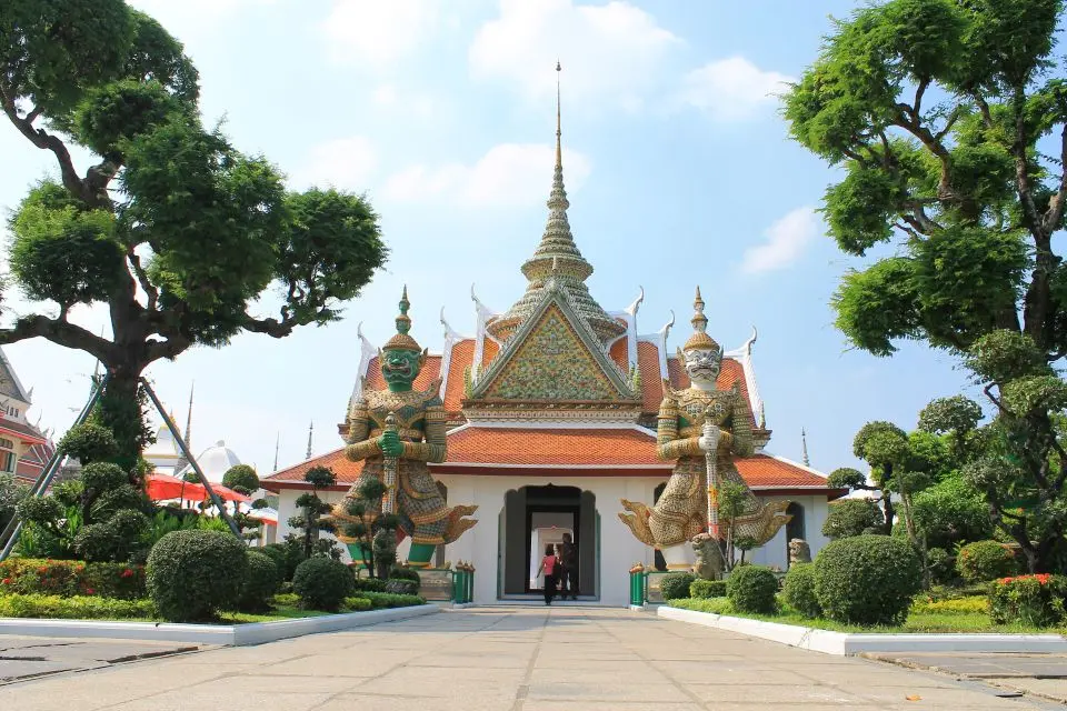 Best Of Bangkok Tour : Grand Palace ,Wat Pho, Wat Arun, Lunch with English Guide in Bangkok - Photo 3