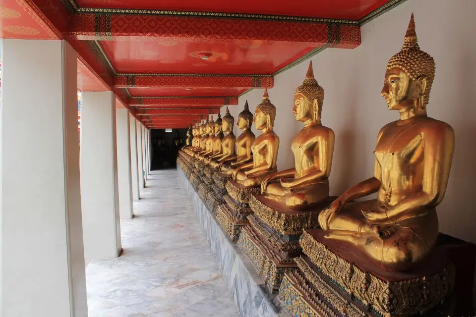 Best Of Bangkok Tour : Grand Palace ,Wat Pho, Wat Arun, Lunch with English Guide in Bangkok