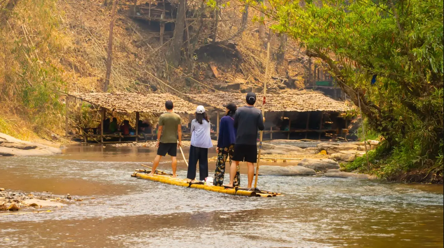 Enjoy Chiang Mai Bamboo Rafting Along the Mae Wang River Enjoy Chiang Mai Bamboo Rafting Along the Mae Wang River in Chiang Mai - Photo 5