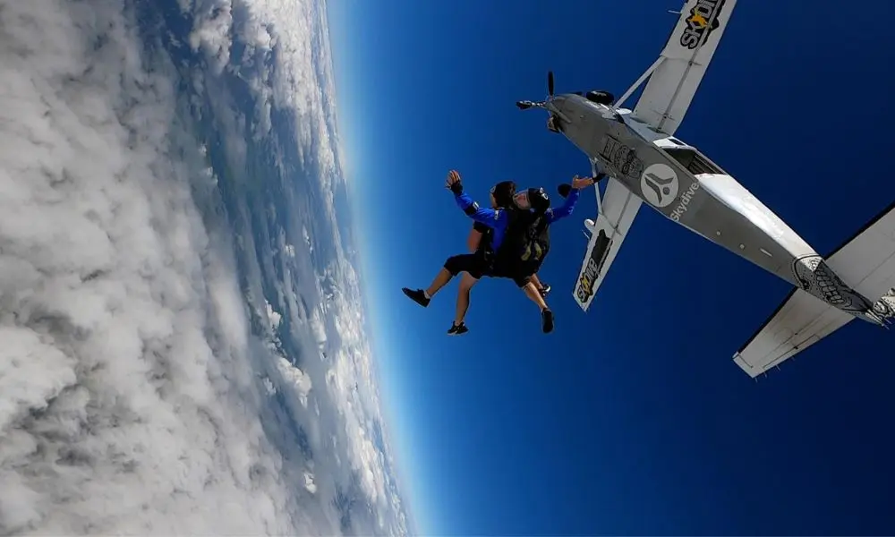 Skydive Byron Bay 15,000ft Tandem Skydive with Brisbane Transfer in Brisbane
