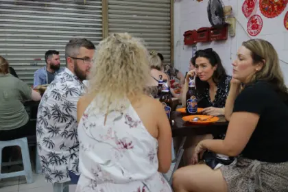 Kuala Lumpur: Urban Charm Evening Food Tour with with 6 Delicious Bites in Kuala Lumpur - Photo 5