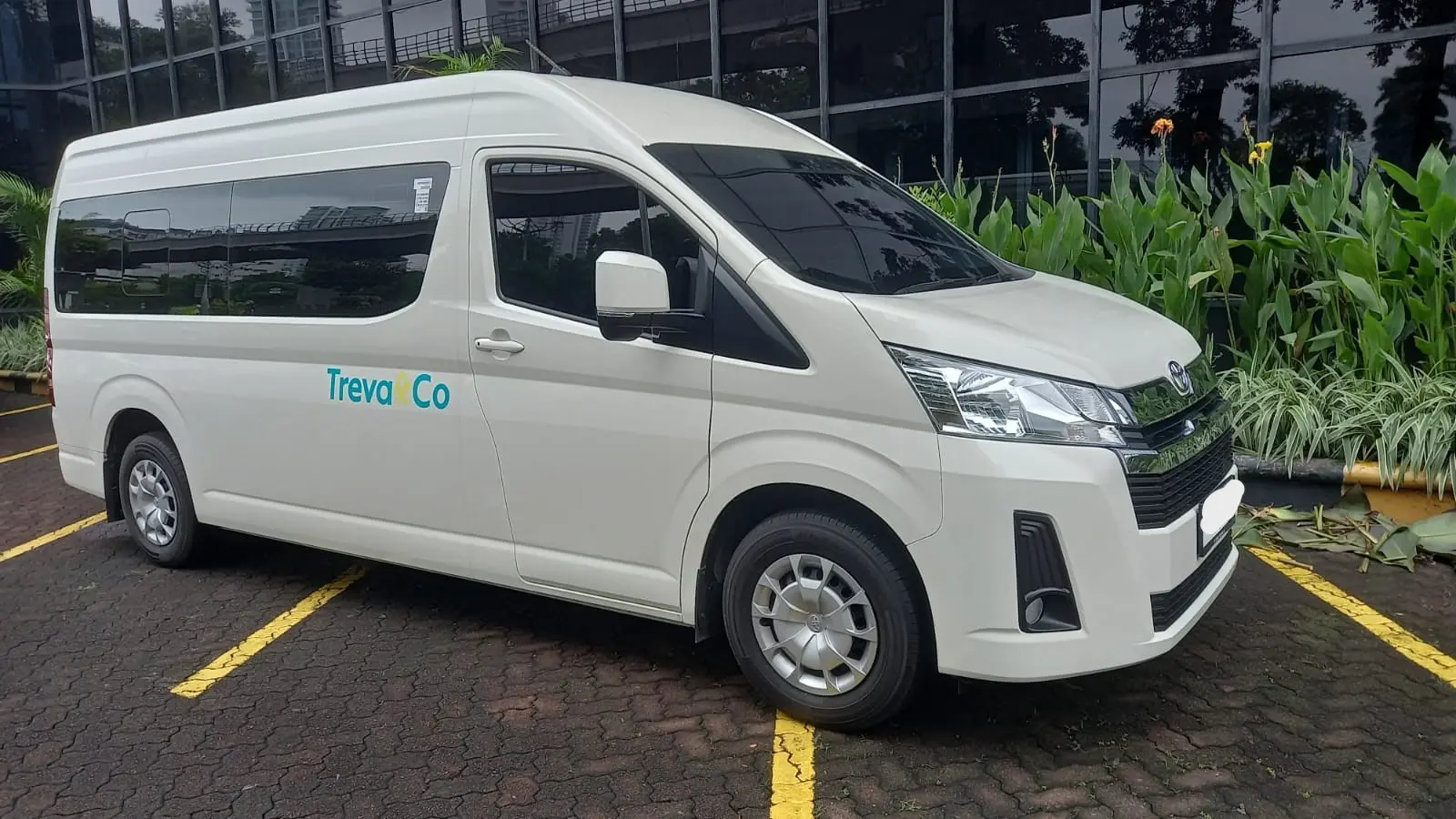 Treva&Co HiAce Rental Treva&Co HiAce Rental in Jakarta - Photo 4