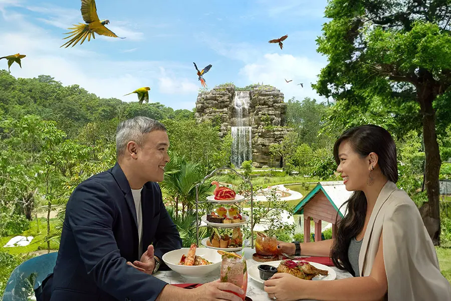 Crimson Restaurant in Bird Paradise in Singapore