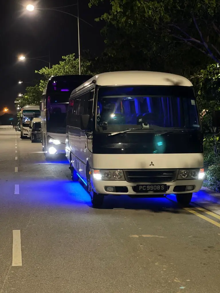23 Seater Bus Charter Tour with Guide in Singapore - Photo 8