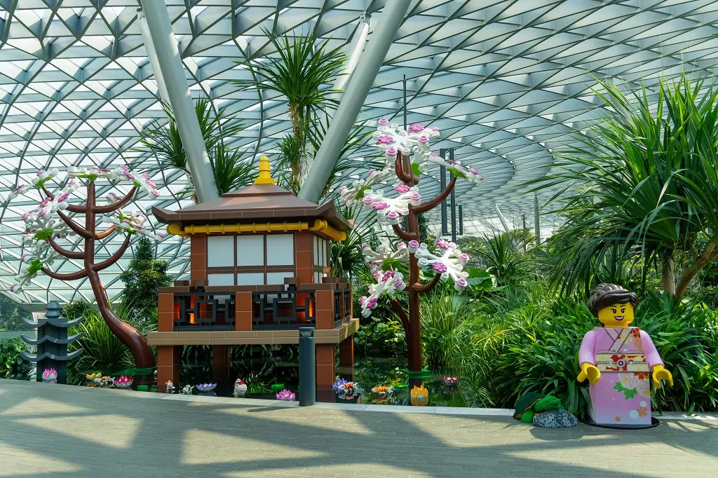 Jewel Changi Airport in Singapore - Photo 5