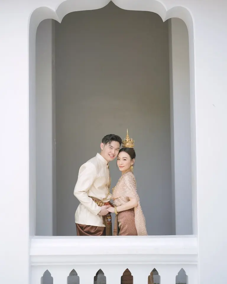 Thai Glam Studio, Thai Costume Rental at Wat Arun in Bangkok - Photo 7