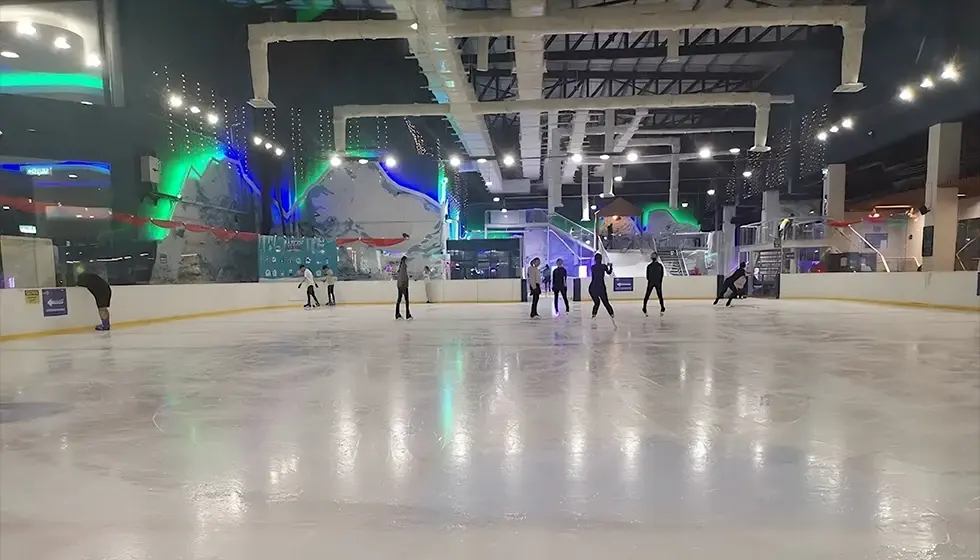 Blue Ice Snow Park  @ Pavilion Bukit Jalil in Kuala Lumpur