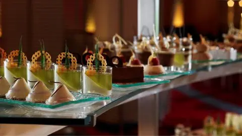 Saffron Dinner Buffet in Dubai - Photo 3