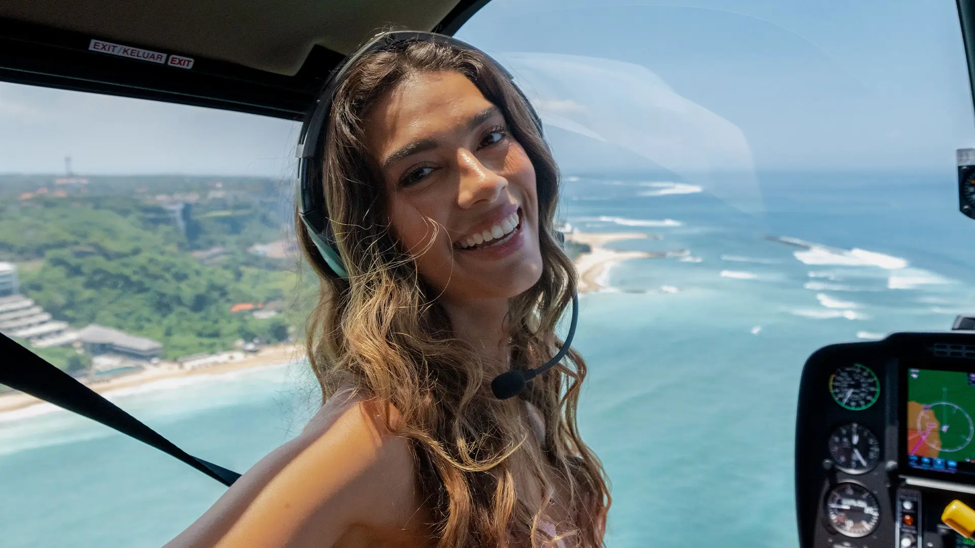 10 Min - 100 Min Bali Helicopter Tours | Departing from Canggu 10 Min - 100 Min Bali Helicopter Tours | Departing from Canggu in Bali - Photo 2