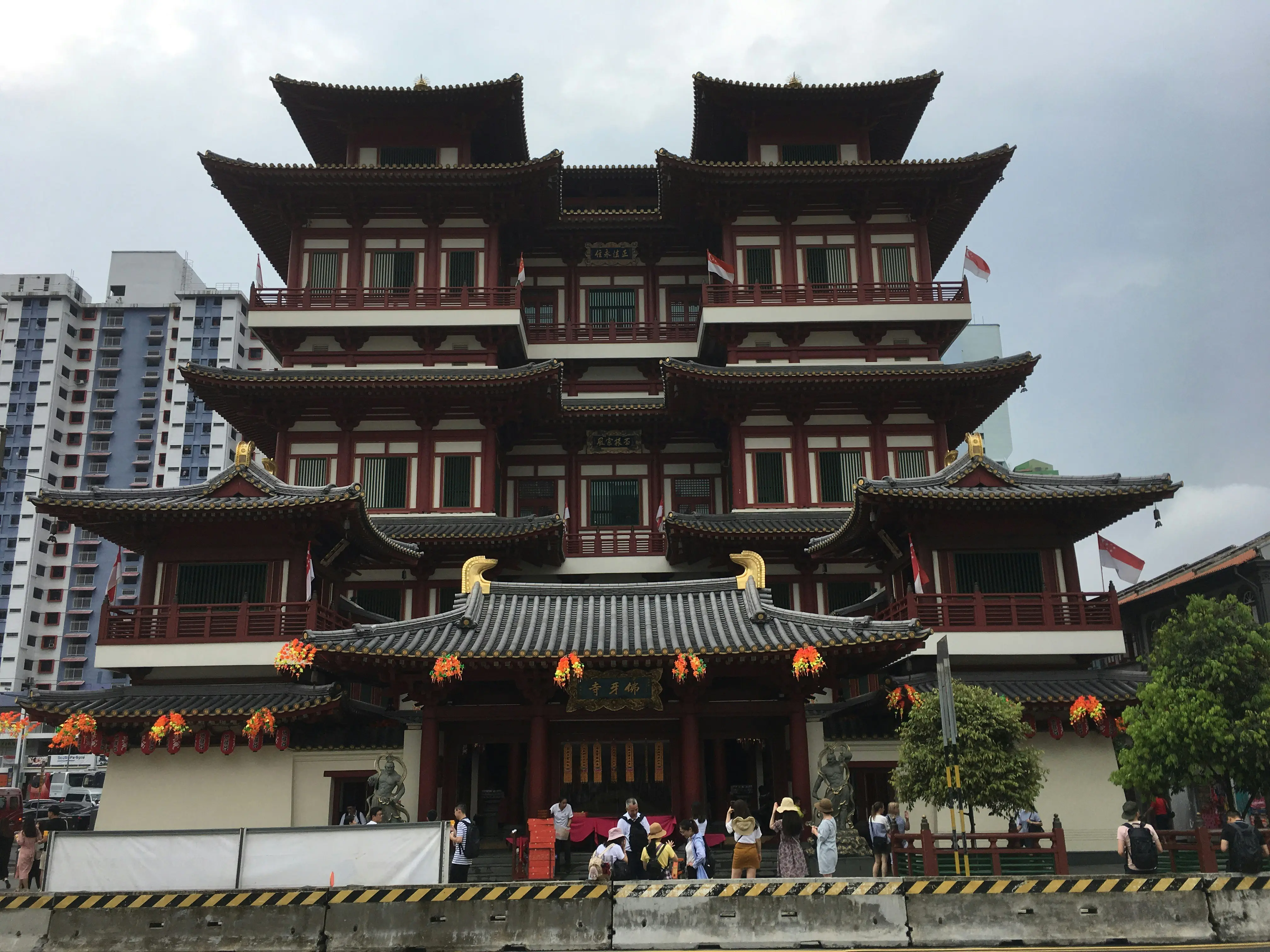 Singapore Signature Guided Tour (Chinatown & Botanic Garden) in Singapore - Photo 6