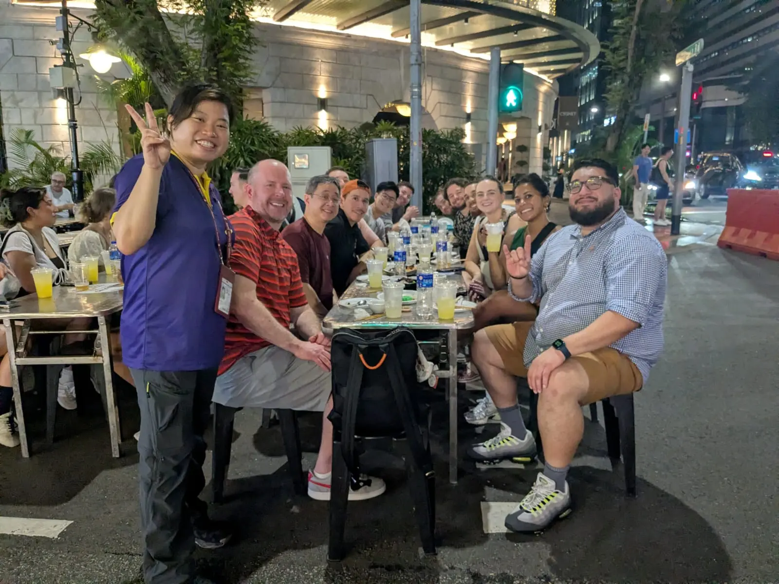 Small Group: Singapore Street Food & Night Tour with 9 tastings in Singapore - Photo 2