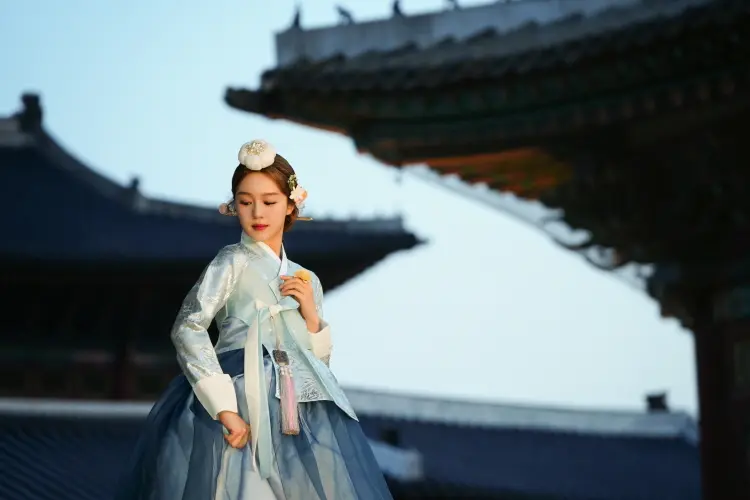 [Non-Korean] [Seoul] Hanbok Rental at Hanboknam Premium Store in Seoul - Photo 12