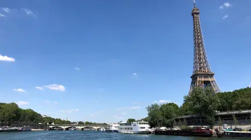 Seine River Cruise Seine River Cruise in Paris - Photo 11