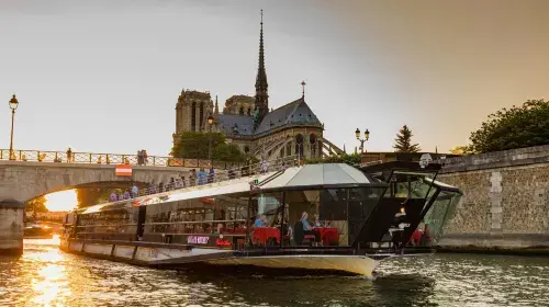 Seine River Cruise Seine River Cruise in Paris - Photo 12