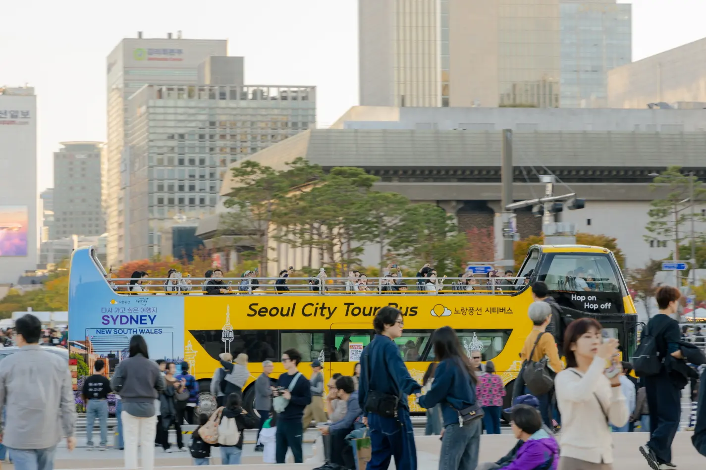 [Non-Korean] [City Tour Bus] Yellow Balloon City Tour Bus Discount Ticket in Seoul - Photo 6