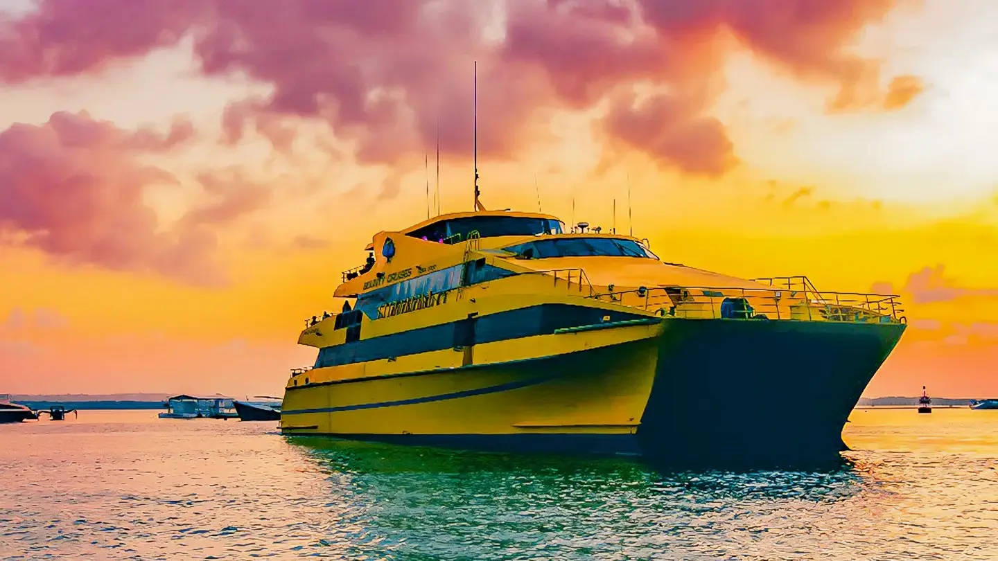 Bounty Dinner Cruise in Bali