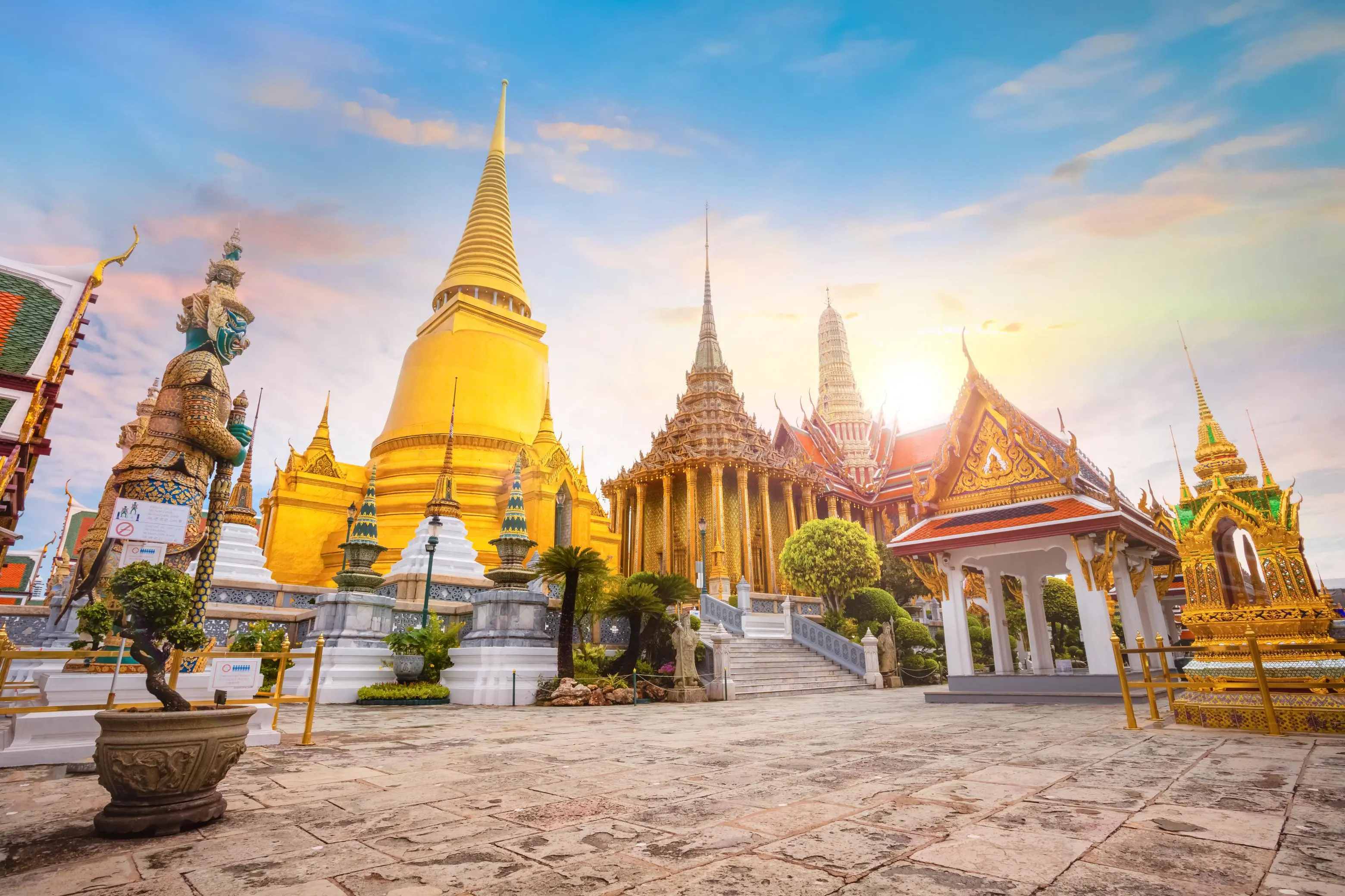 [DAY TOUR] Bangkok Riverside Must-Visit Attractions Half-Day Tour in Bangkok